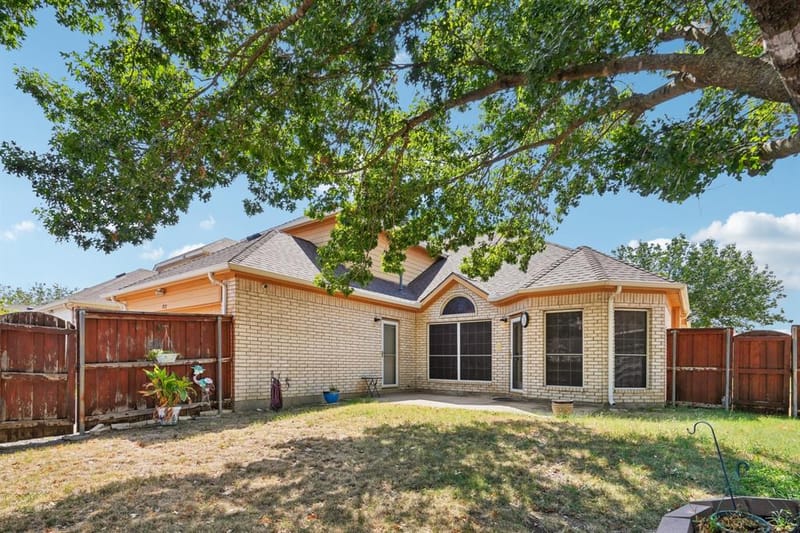 1517 Mountain Laurel Lane, DeSoto TX 75115 - Photo 34