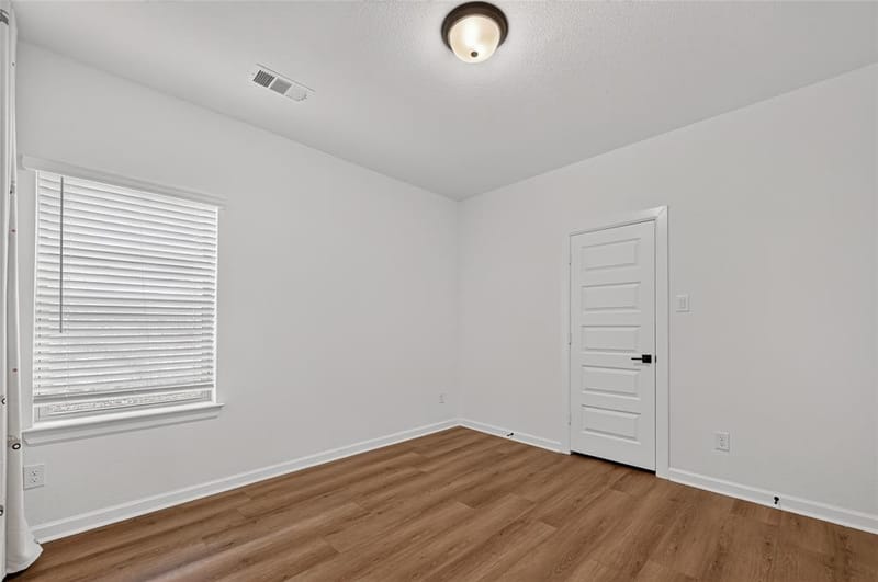 2552 Four Roses Drive, Lewisville TX 75056 - Photo 27