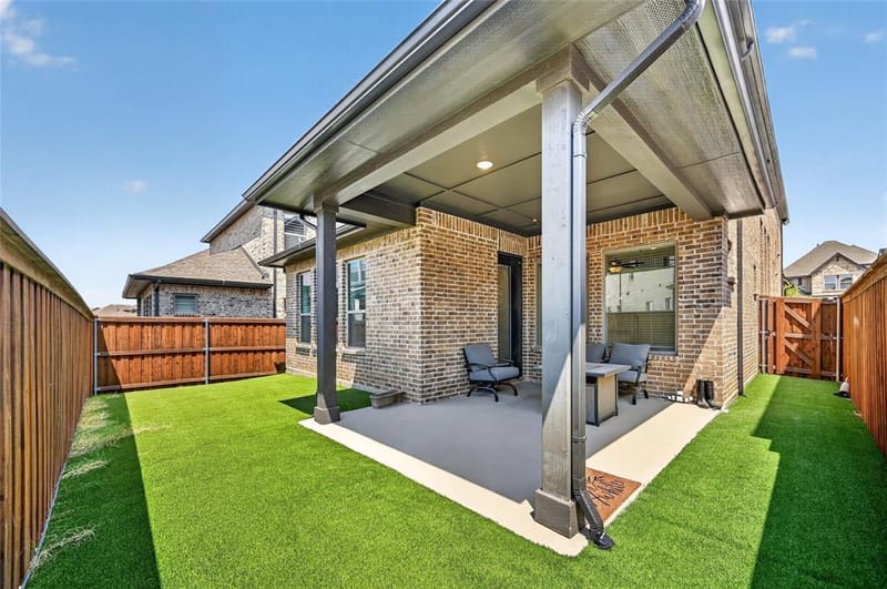2552 Four Roses Drive, Lewisville TX 75056 - Photo 36