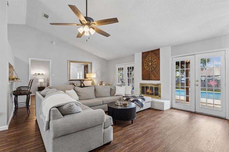 6512 Highview Terrace, Watauga TX 76148 - Photo 5