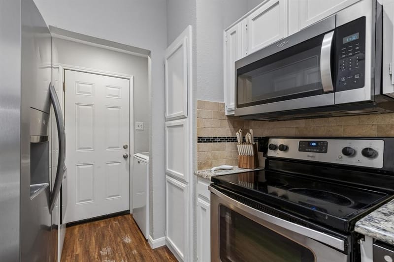 6512 Highview Terrace, Watauga TX 76148 - Photo 11