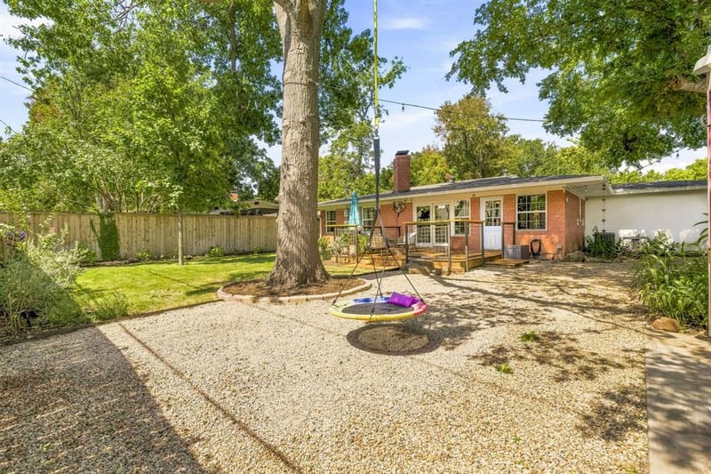 7336 Edgerton Drive, Dallas TX 75231 - Photo 27