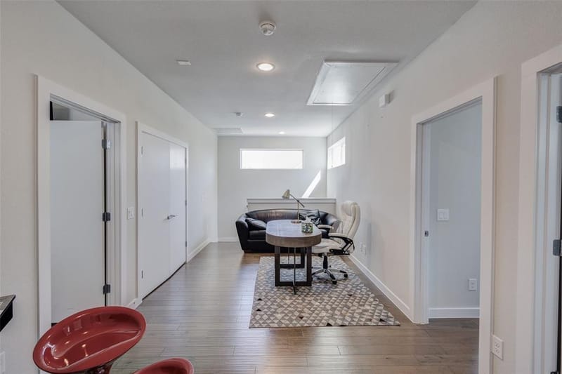 1126 Clifftop Lane, Dallas TX 75208 - Photo 15