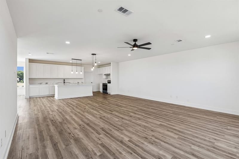 4505 Crescent Heights Road, Garland TX 75043 - Photo 12