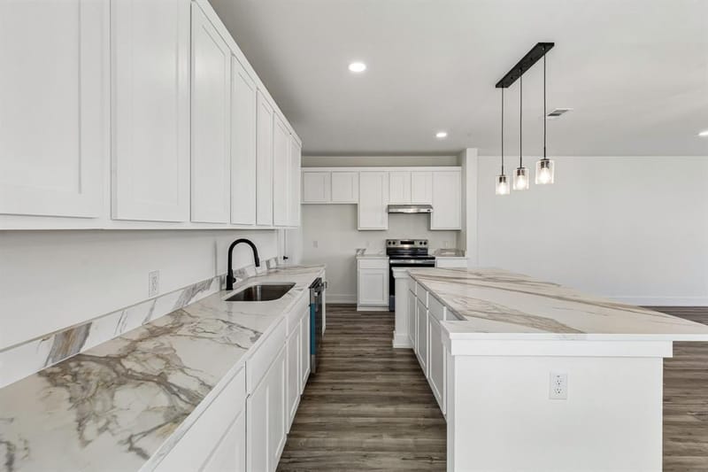 4505 Crescent Heights Road, Garland TX 75043 - Photo 15