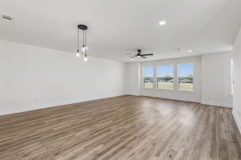 4505 Crescent Heights Road, Garland TX 75043 - Photo 8