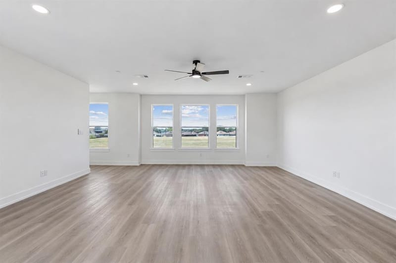 4509 Crescent Heights Road, Garland TX 75043 - Photo 10
