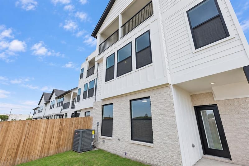 4509 Crescent Heights Road, Garland TX 75043 - Photo 29