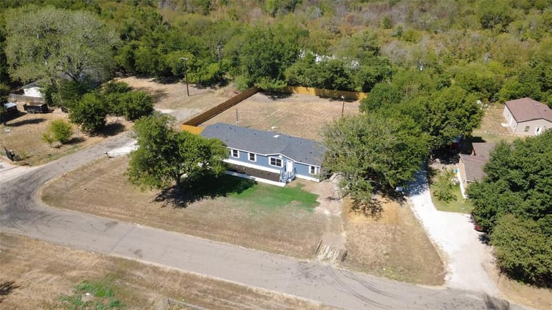 701 Lazy Springs Drive, Red Oak TX 75154