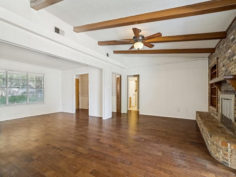 3513 Wren Avenue, Fort Worth TX 76133 - Photo 7