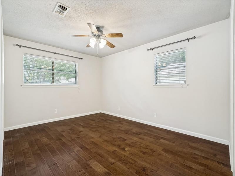 3513 Wren Avenue, Fort Worth TX 76133 - Photo 18