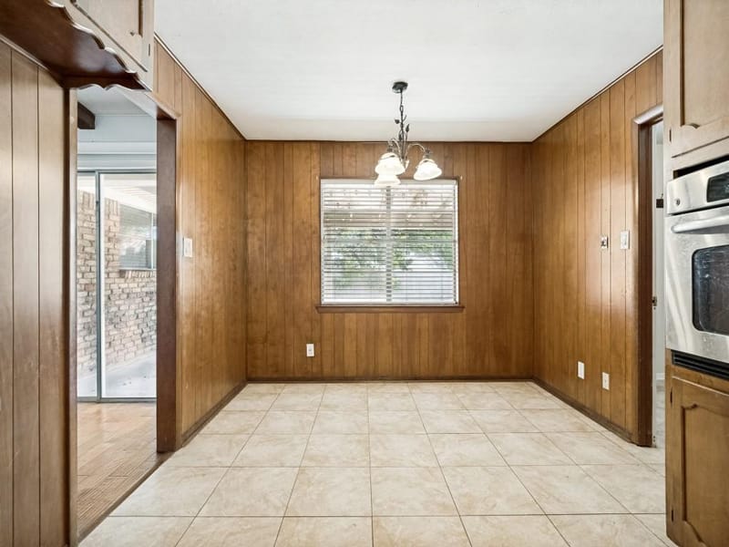 3513 Wren Avenue, Fort Worth TX 76133 - Photo 11