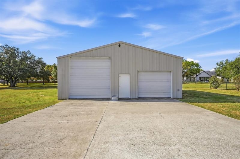 212 Bobby Sam Court, Collinsville TX 76233 - Photo 31