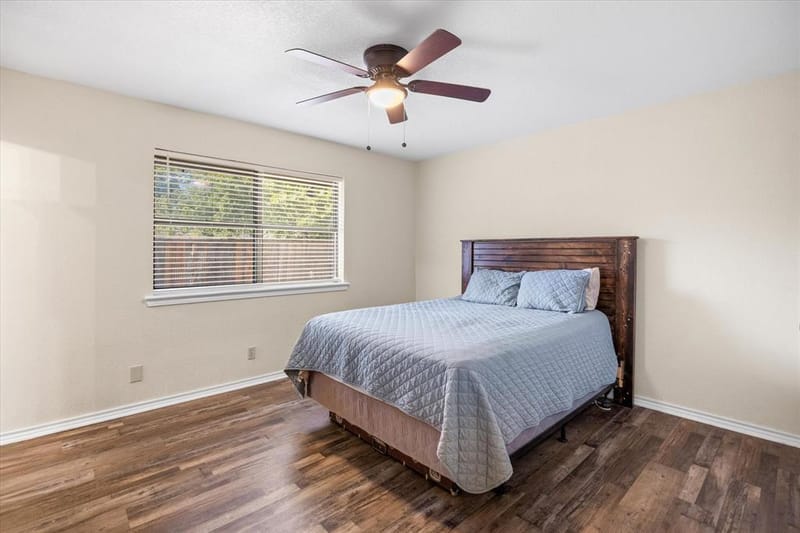 111 Wheeler Street, Glen Rose TX 76043 - Photo 10