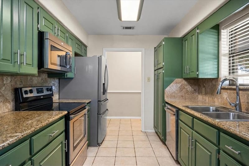 111 Wheeler Street, Glen Rose TX 76043 - Photo 8