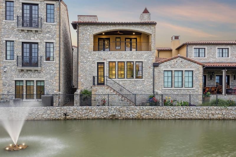 24 Comillas Drive, Westlake TX 76262