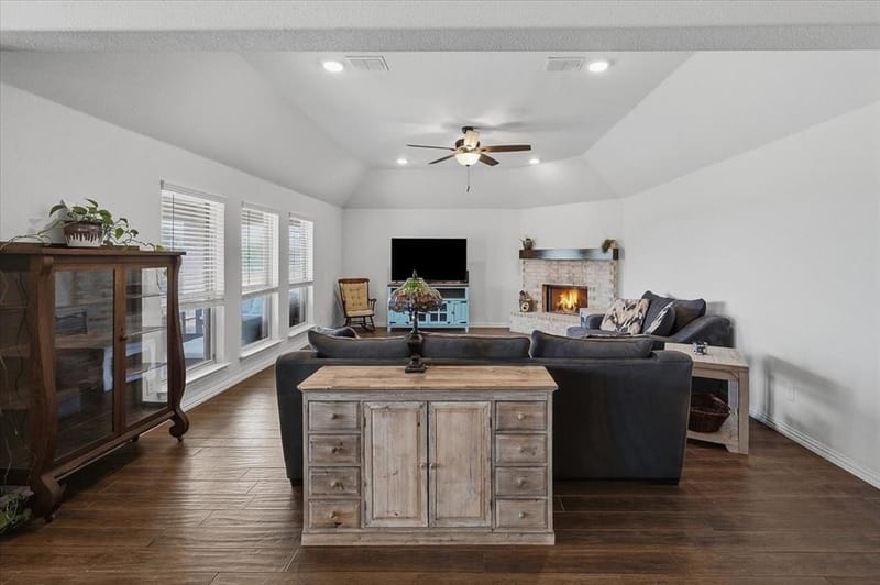 122 Post Oak Way, Weatherford TX 76087 - Photo 13