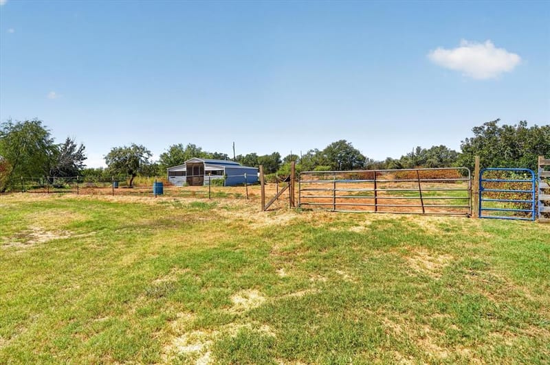 3520 Old Dennis Road, Weatherford TX 76087 - Photo 35