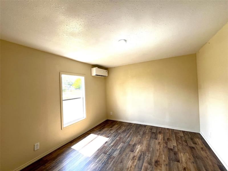 611 E Broadmore Avenue, Wills Point TX 75169 - Photo 16