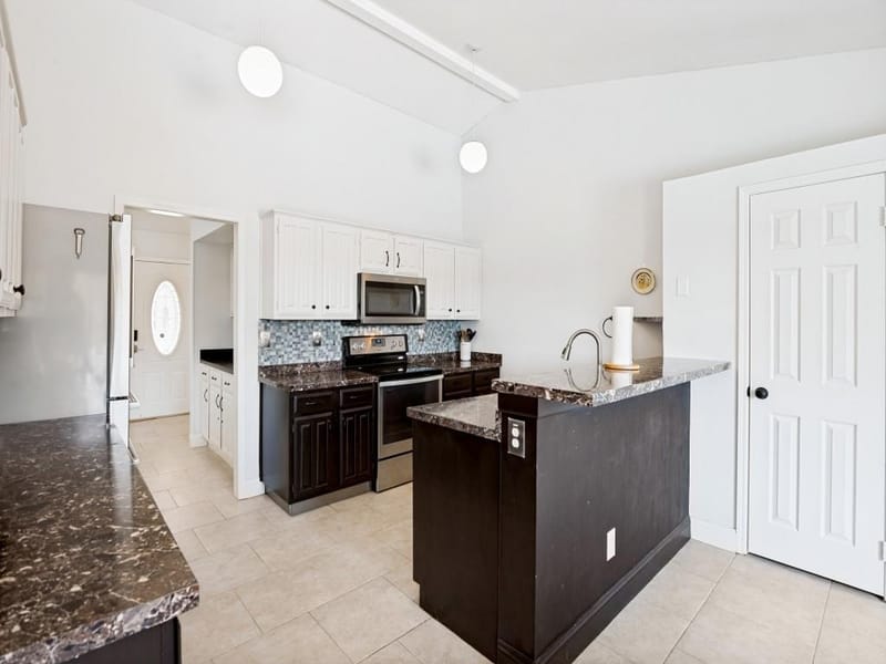 4505 Queen Circle, The Colony TX 75056 - Photo 8