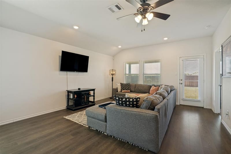 4725 Salers Way, Forney TX 75126 - Photo 6