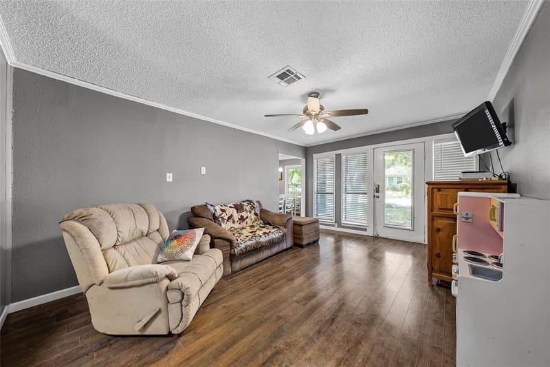 3921 Austin Avenue, Waco TX 76710 - Photo 21