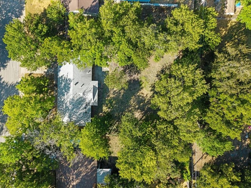 305 Valleyglen Drive, DeSoto TX 75115 - Photo 31
