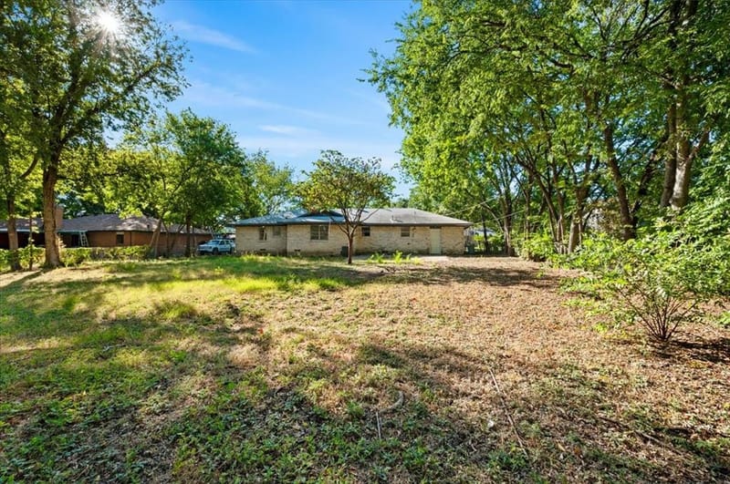305 Valleyglen Drive, DeSoto TX 75115 - Photo 29