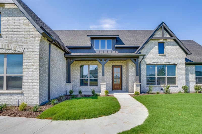 10611 Rye Bread Lane, Venus TX 76084 - Photo 4