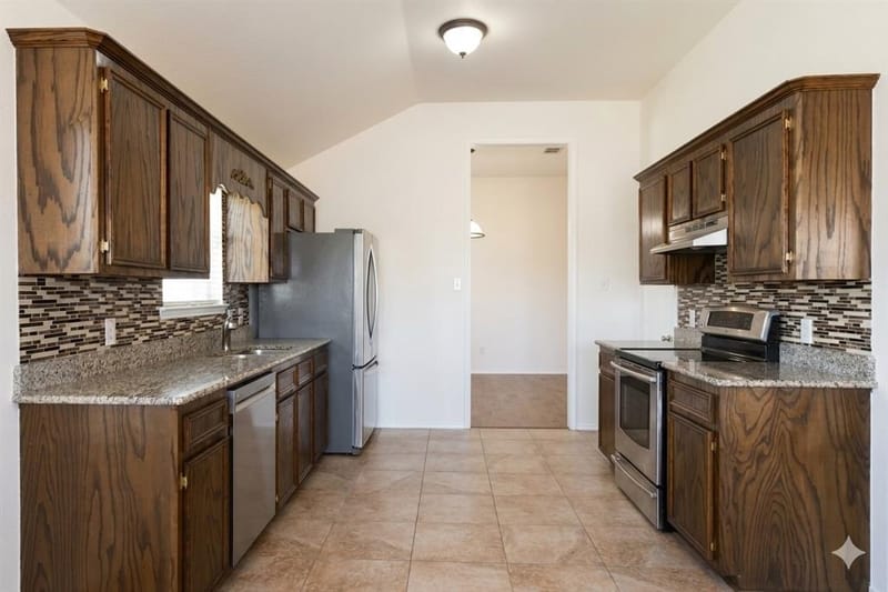 2029 Sunny Side Drive, Little Elm TX 75068 - Photo 5