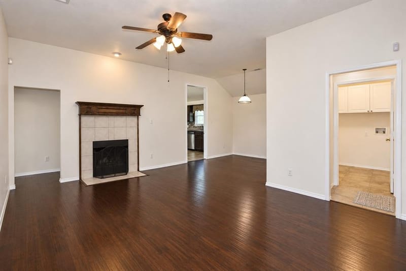 2029 Sunny Side Drive, Little Elm TX 75068 - Photo 10