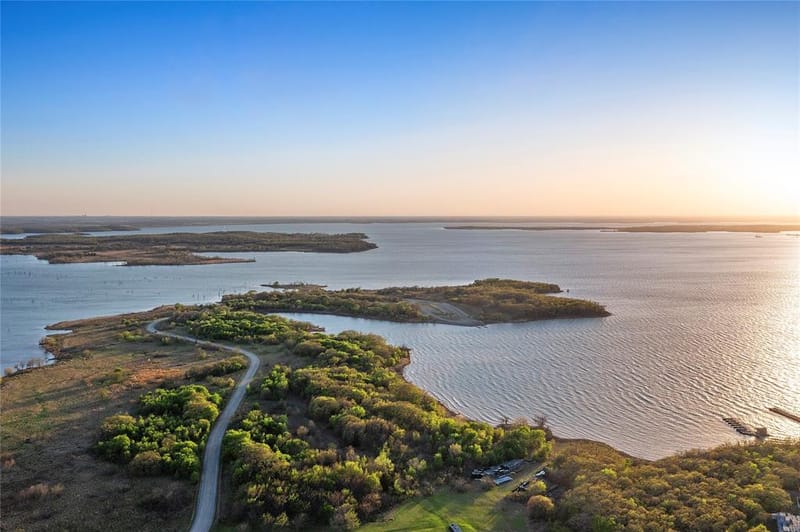 7914 Marion Downs Trail, Pilot Point TX 76258 - Photo 6
