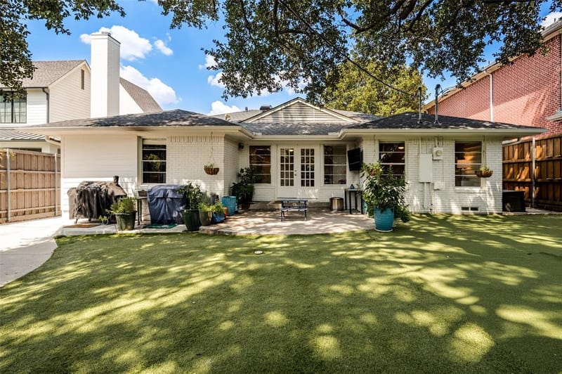 7528 Wentwood Drive, Dallas TX 75225 - Photo 24