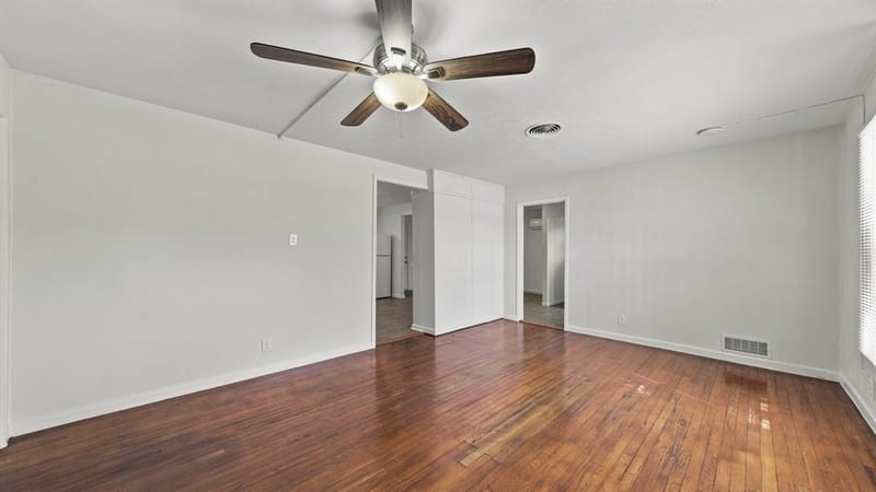 3008 Miller Avenue, Fort Worth TX 76105 - Photo 6
