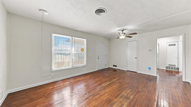 3008 Miller Avenue, Fort Worth TX 76105 - Photo 8