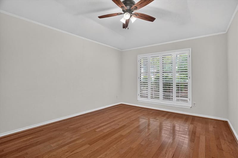 2201 Adams Drive, Arlington TX 76011 - Photo 7