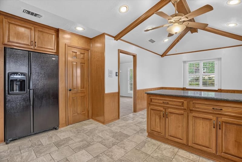 2201 Adams Drive, Arlington TX 76011 - Photo 14