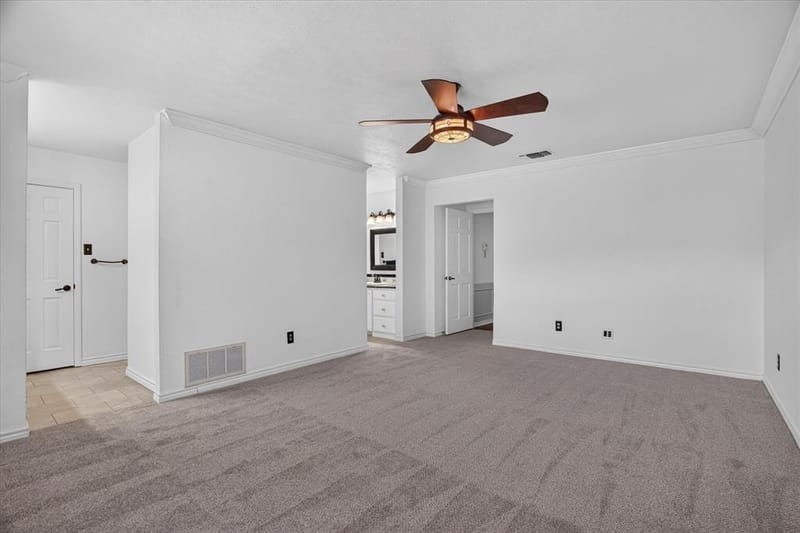 2201 Adams Drive, Arlington TX 76011 - Photo 18