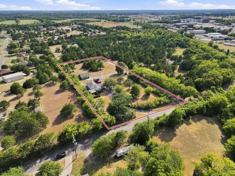 2626 Dripping Springs Road, Sherman TX 75090 - Photo 36