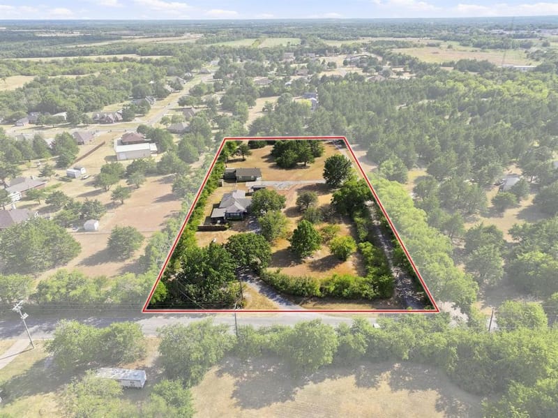 2626 Dripping Springs Road, Sherman TX 75090