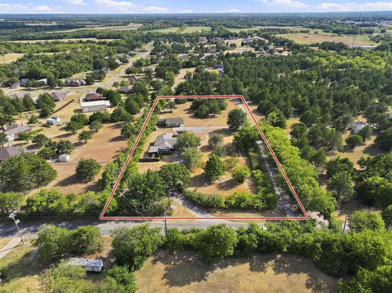 2626 Dripping Springs Road, Sherman TX 75090 - Photo 38