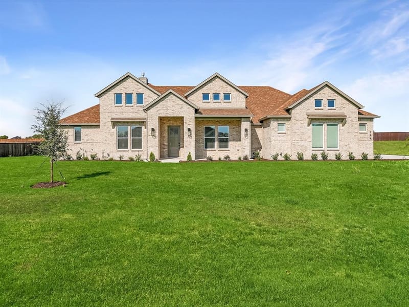 124 Aiden Drive, Waxahachie TX 75165