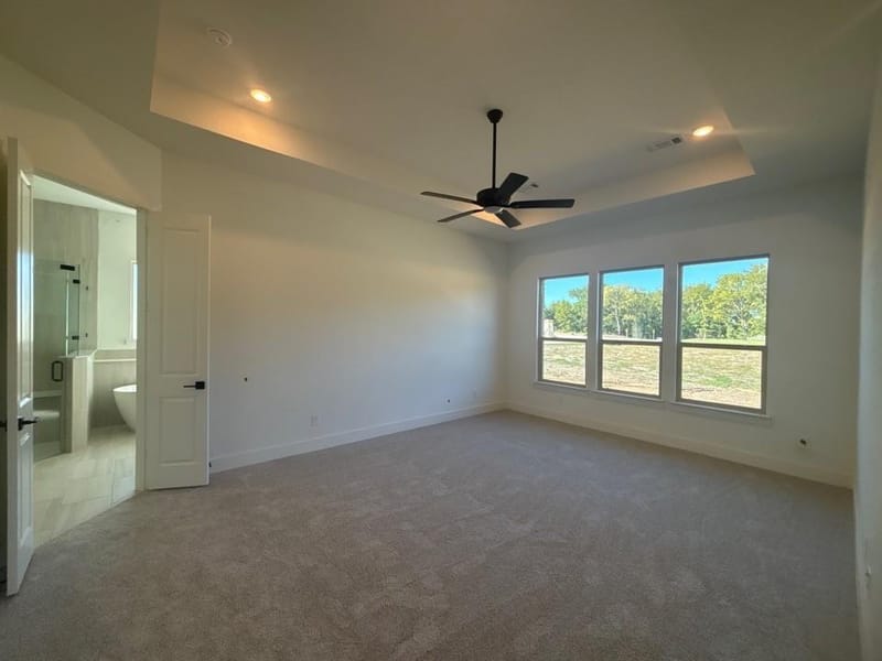 700 Deer Dale Court, Van Alstyne TX 75495 - Photo 6