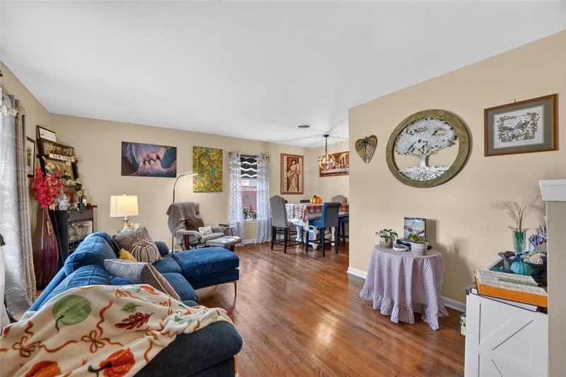8827 Barclay Street, Dallas TX 75227 - Photo 12