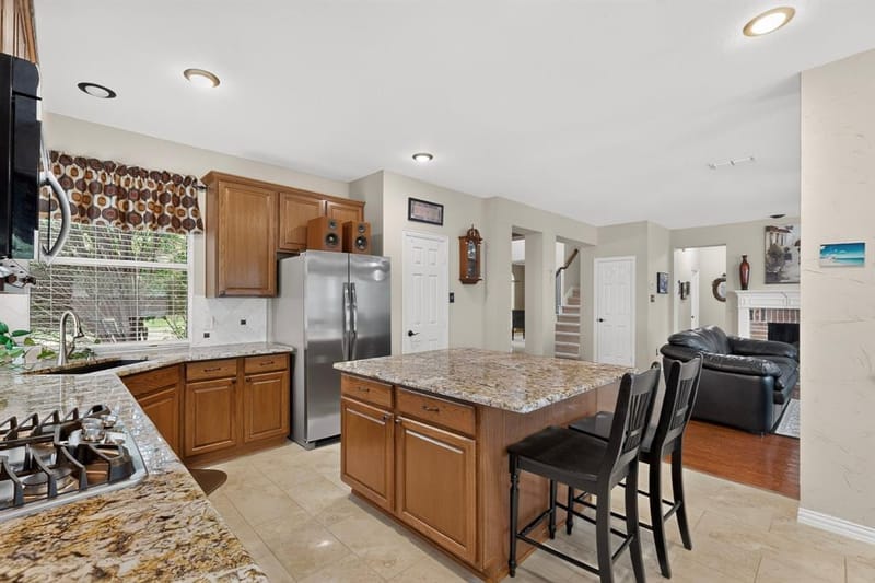 9621 Plains Circle, Frisco TX 75033 - Photo 9