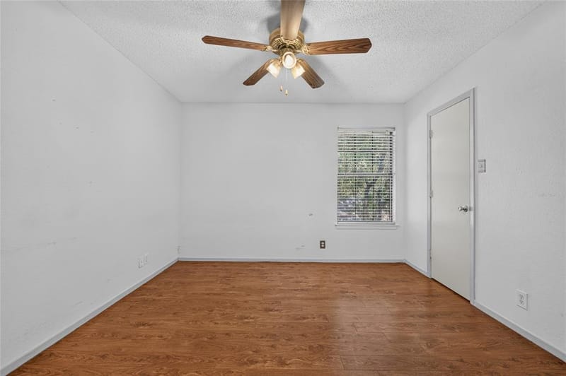 929 Hickory Street # 18, Denton TX 76201 - Photo 32
