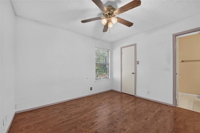 929 Hickory Street # 18, Denton TX 76201 - Photo 30