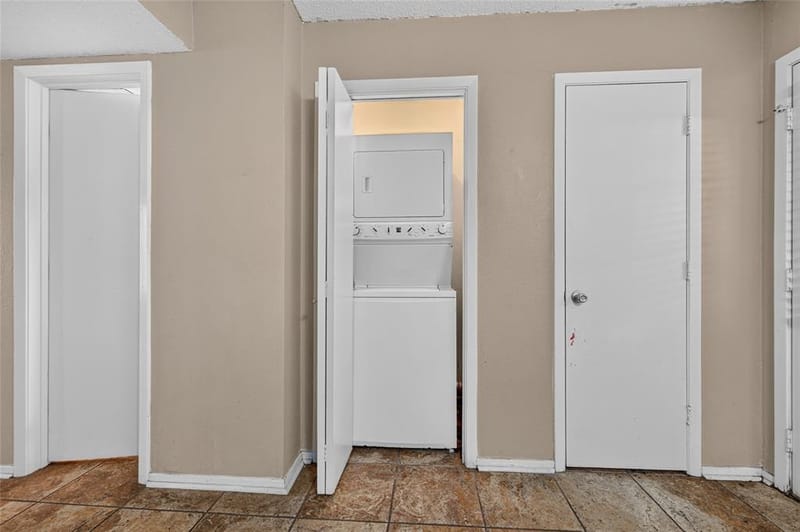 929 Hickory Street # 18, Denton TX 76201 - Photo 19