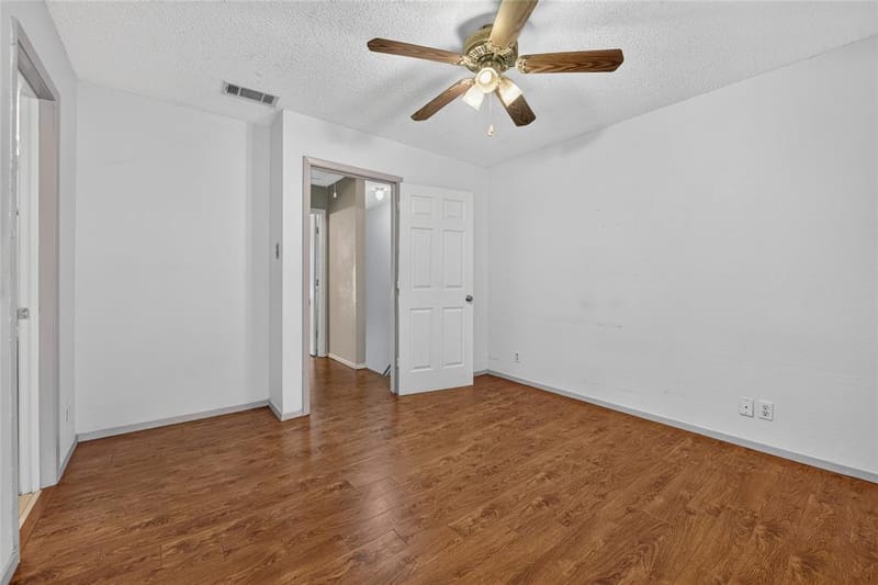 929 Hickory Street # 18, Denton TX 76201 - Photo 31