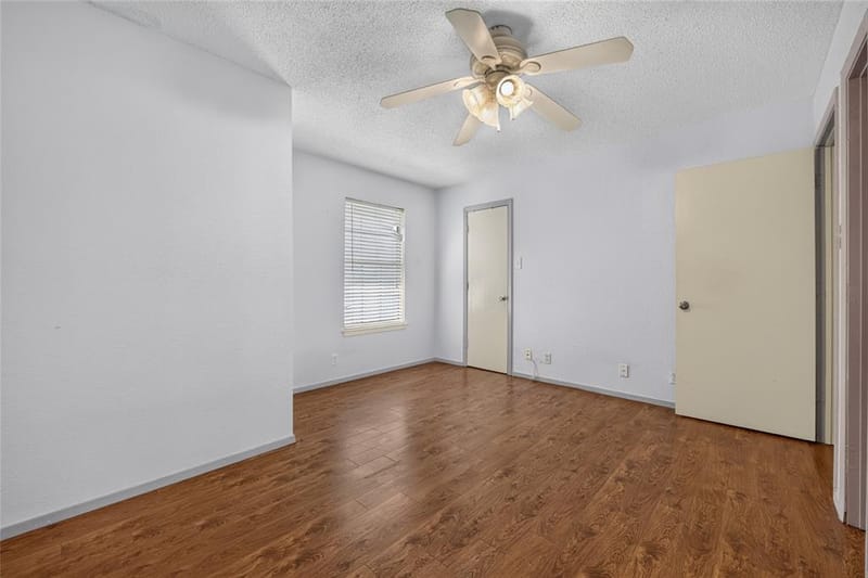 929 Hickory Street # 18, Denton TX 76201 - Photo 25